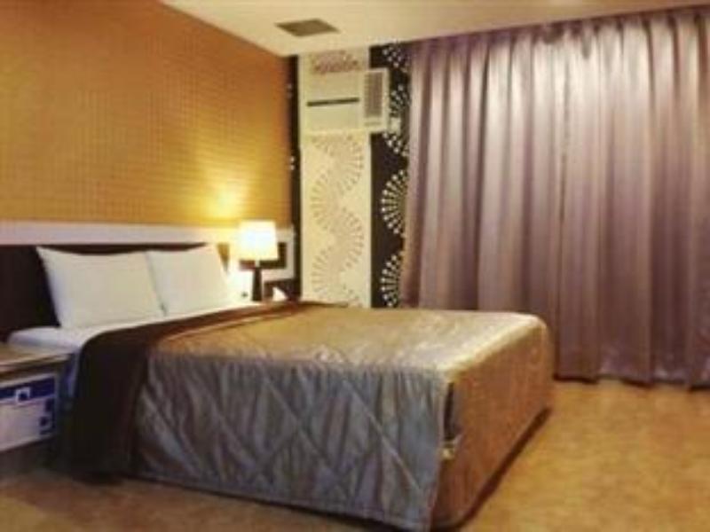 Jing Dian Business Hotel Taoyuan Bagian luar foto